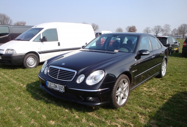 Mercedes-Benz E 55 AMG