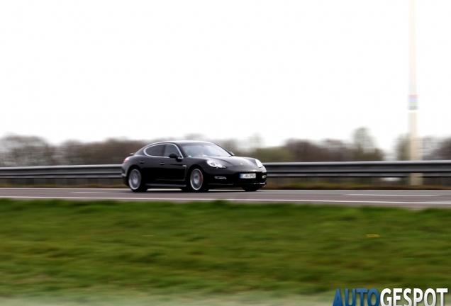 Porsche 970 Panamera Turbo MkI