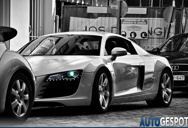 Audi R8