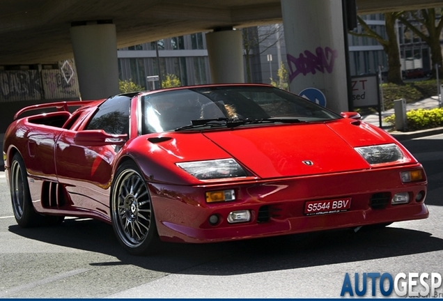 Lamborghini Diablo VT Roadster