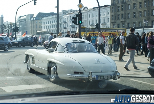 Mercedes-Benz 300SL Gullwing