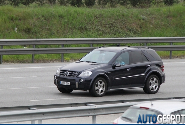 Mercedes-Benz ML 63 AMG W164