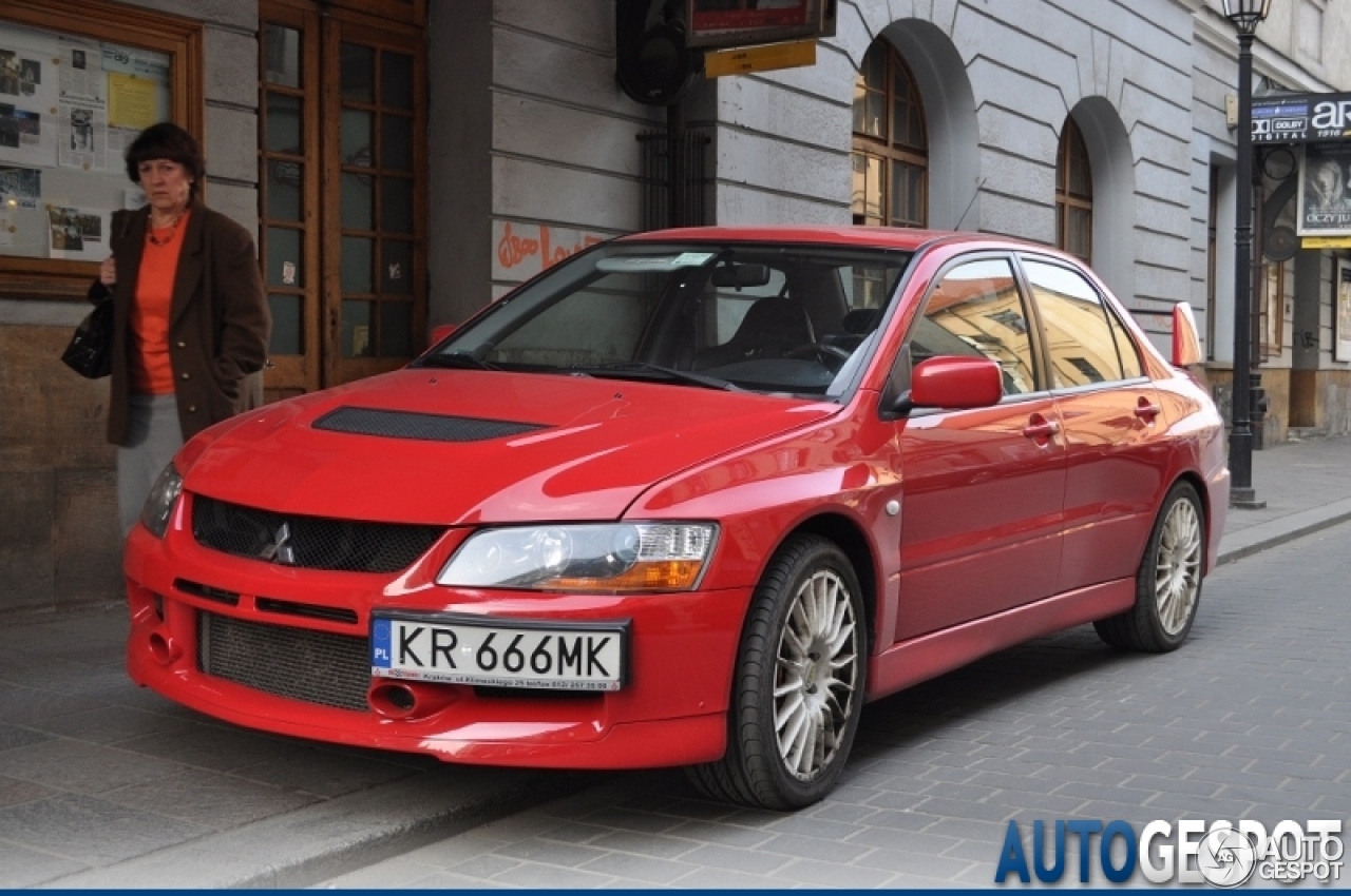 Mitsubishi Lancer Evolution IX FQ