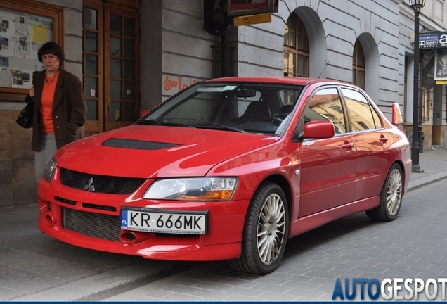 Mitsubishi Lancer Evolution IX FQ