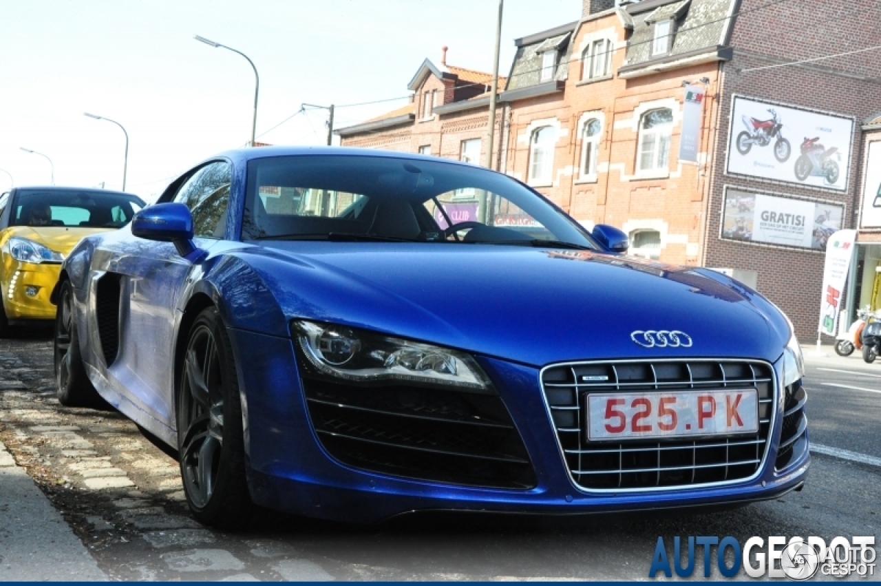 Audi R8 V10