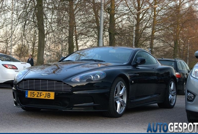 Aston Martin DB9