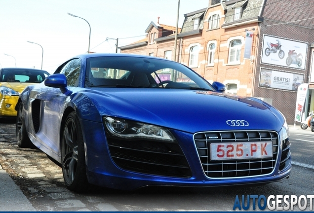 Audi R8 V10