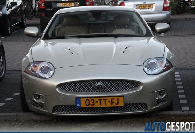 Jaguar XKR 2006