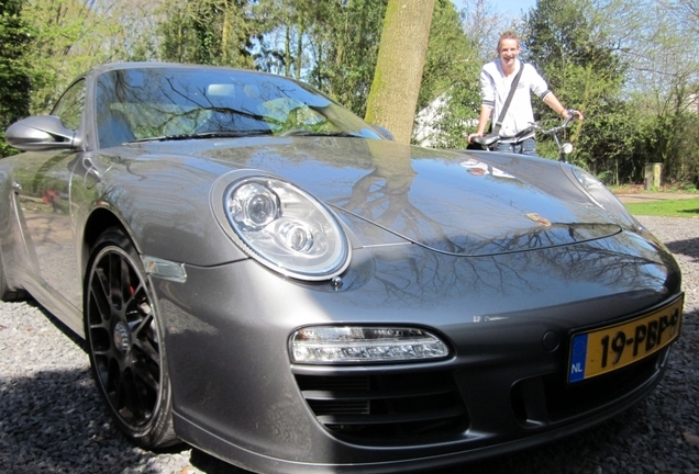 Porsche 997 Carrera GTS