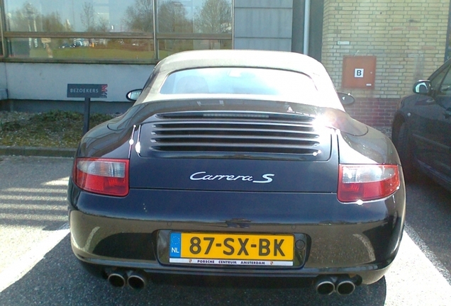 Porsche 997 Carrera S Cabriolet MkI