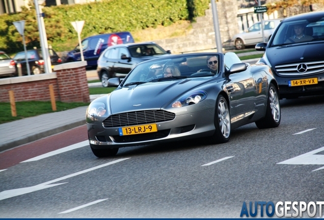 Aston Martin DB9 Volante