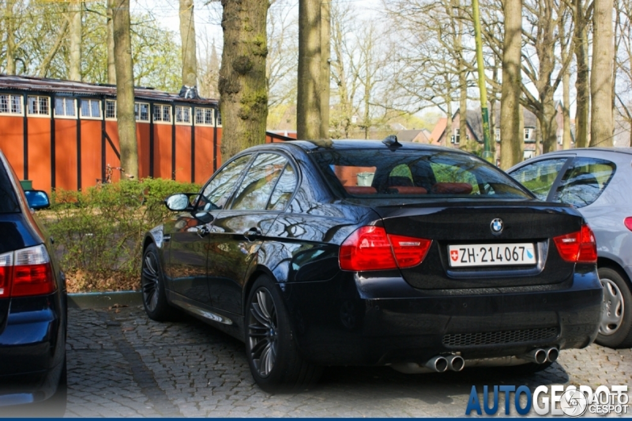 BMW M3 E90 Sedan 2009