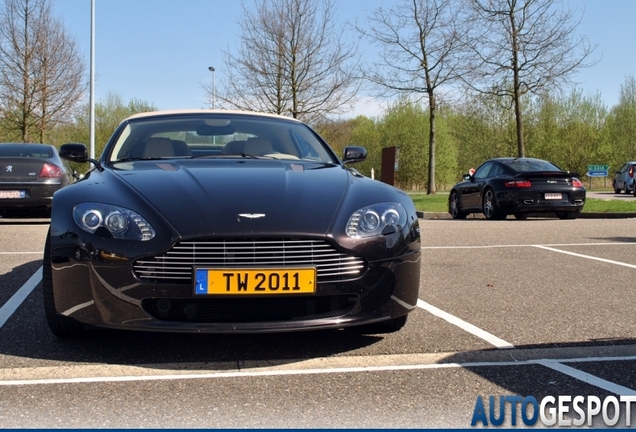 Aston Martin V8 Vantage Roadster