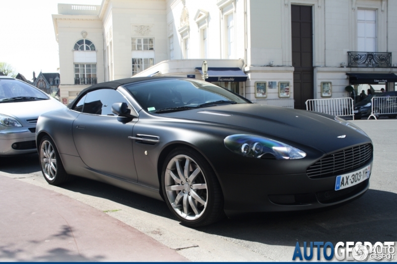 Aston Martin DB9 Volante