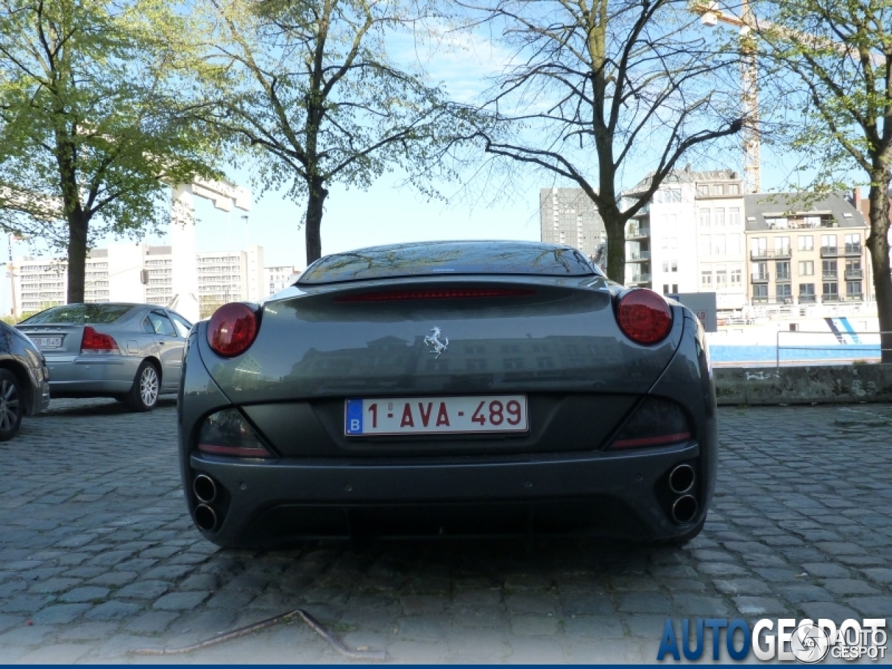 Ferrari California