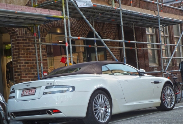 Aston Martin DB9 Volante