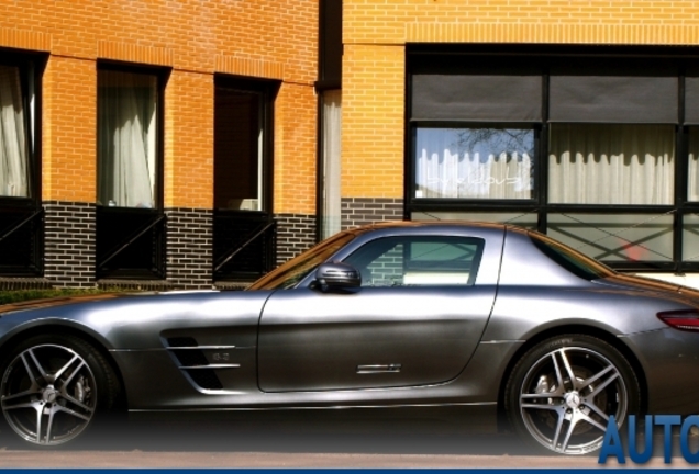 Mercedes-Benz SLS AMG