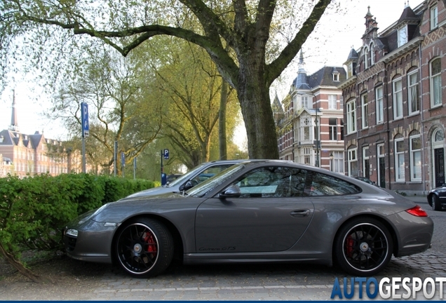 Porsche 997 Carrera GTS