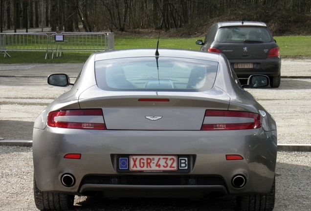 Aston Martin V8 Vantage