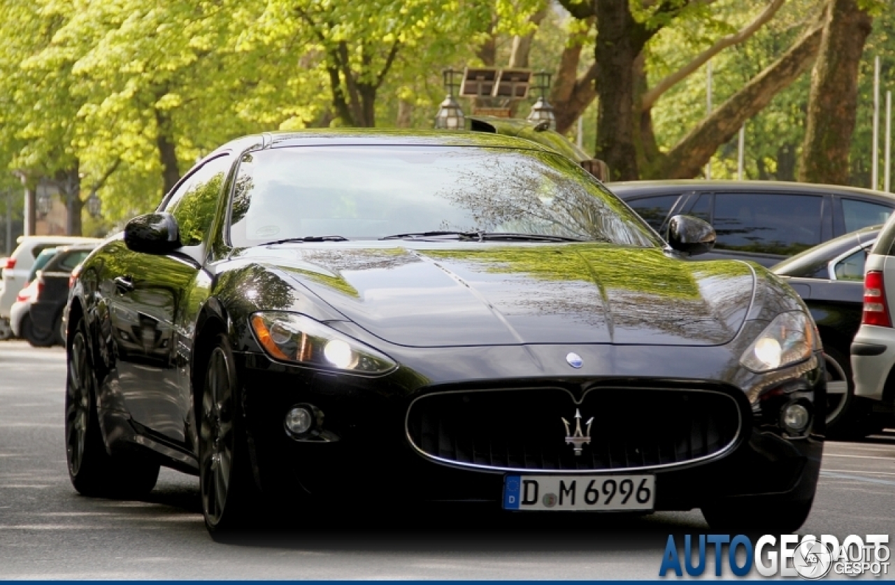 Maserati GranTurismo S Automatic