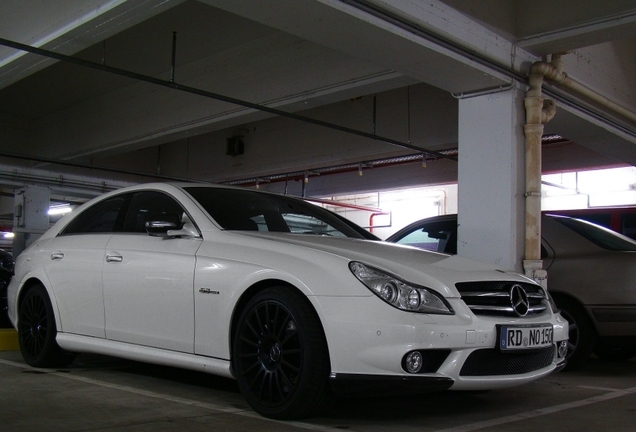 Mercedes-Benz CLS 63 AMG C219 2008