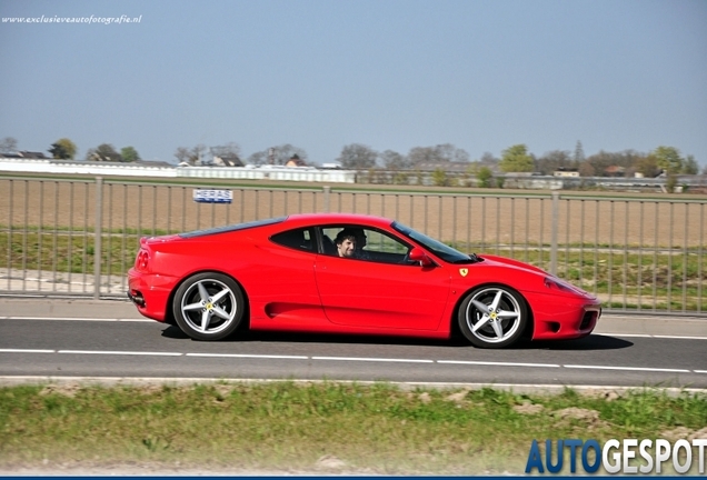 Ferrari 360 Modena