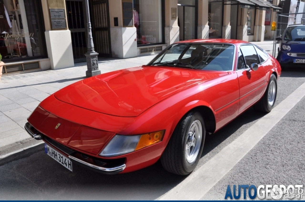 Ferrari 365 GTB/4 Daytona