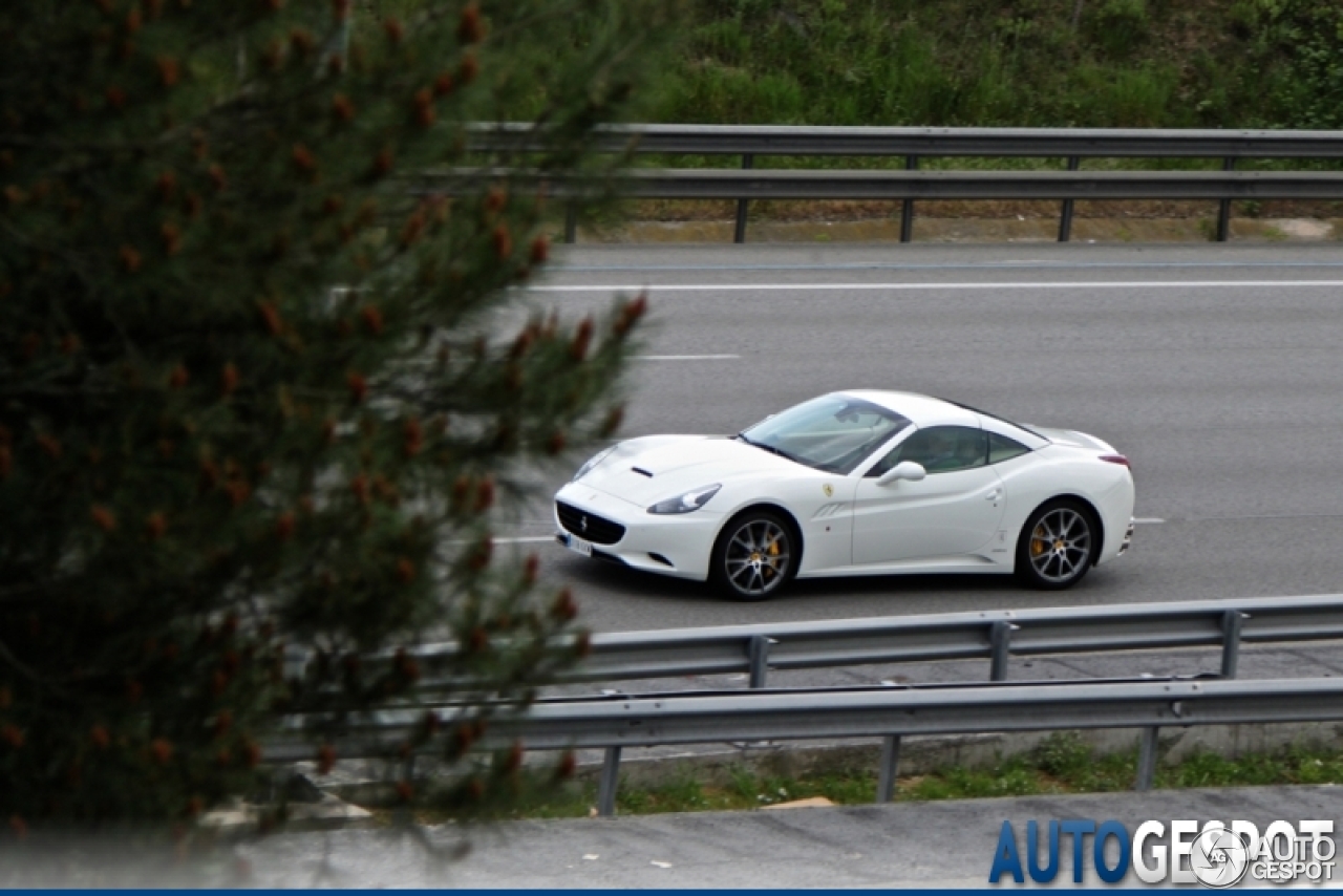 Ferrari California