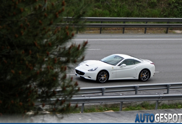 Ferrari California