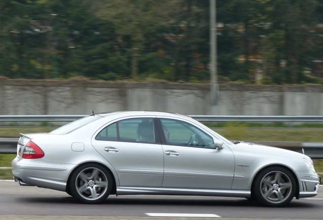 Mercedes-Benz E 63 AMG