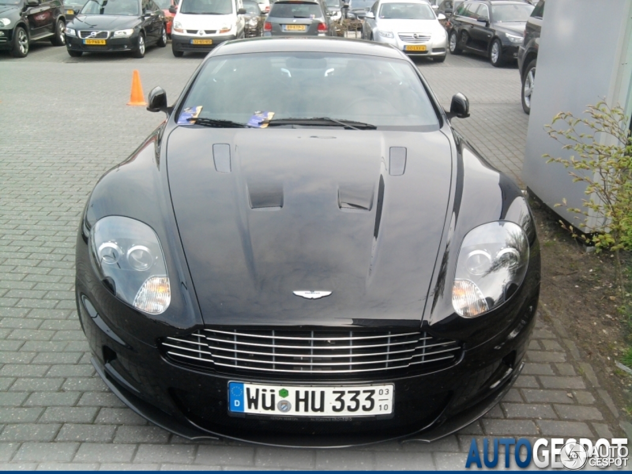 Aston Martin DBS