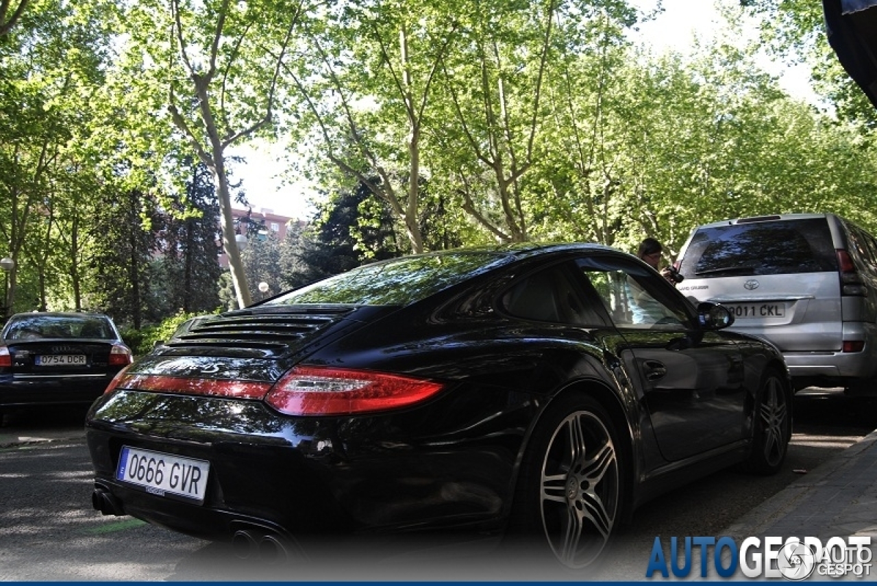 Porsche 997 Carrera 4S MkII