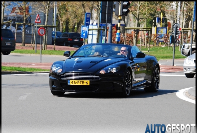 Aston Martin DBS Volante