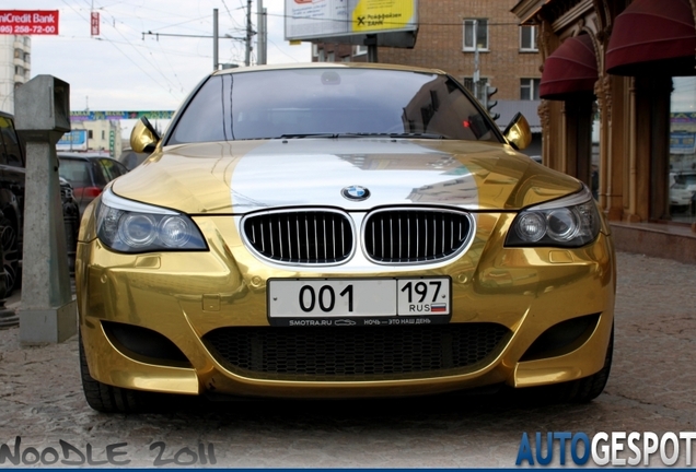 BMW M5 E60 2005