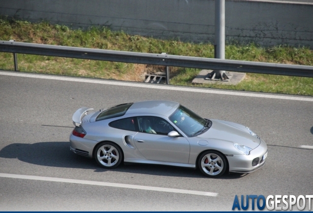 Porsche 996 Turbo