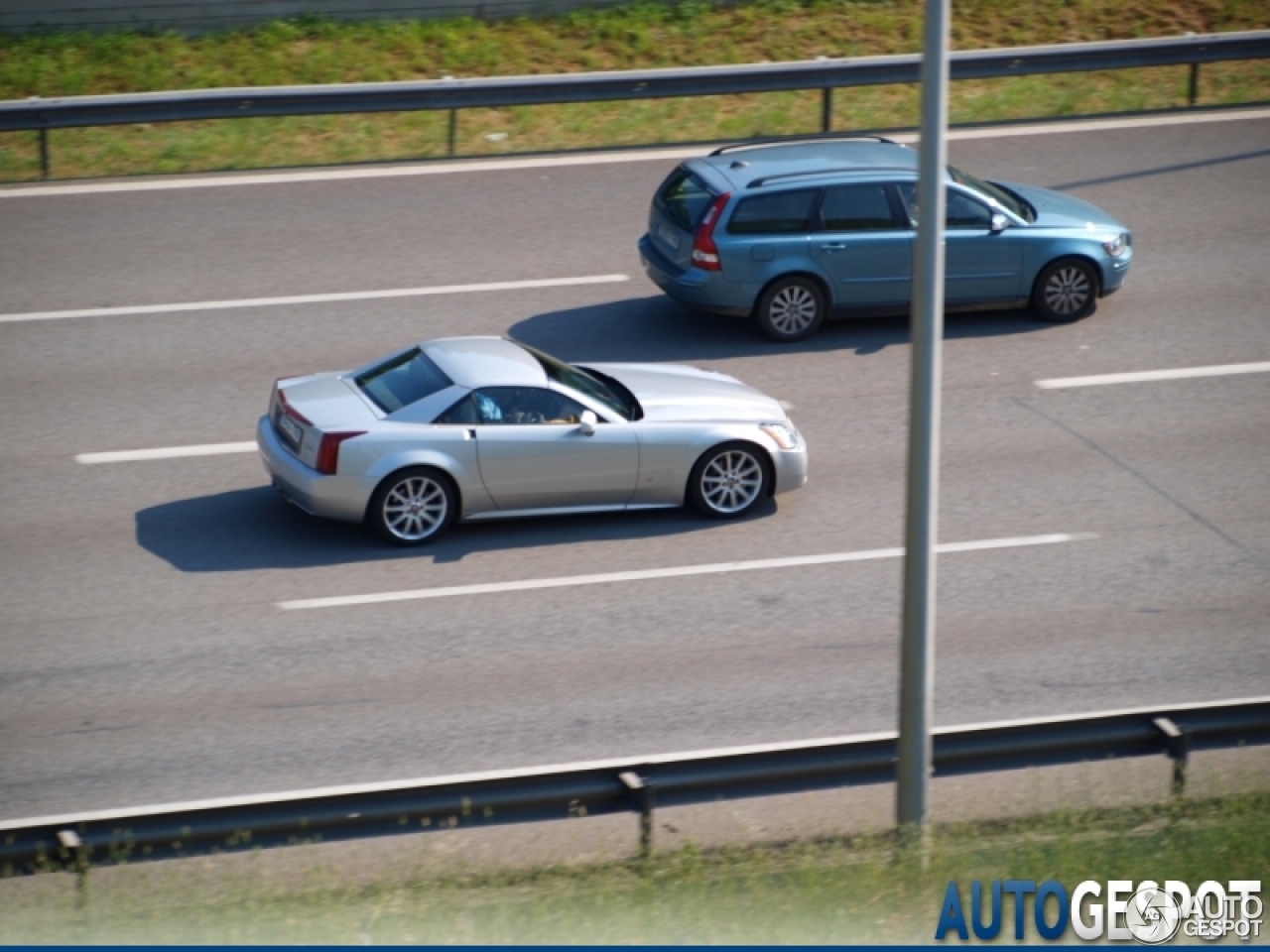 Cadillac XLR-V