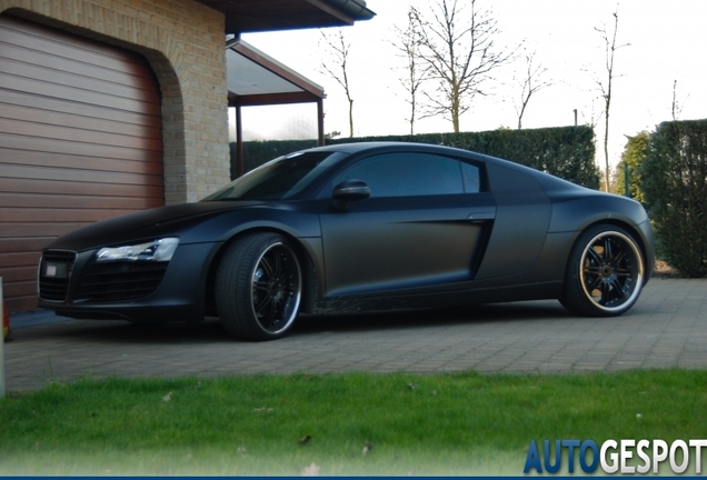 Audi R8