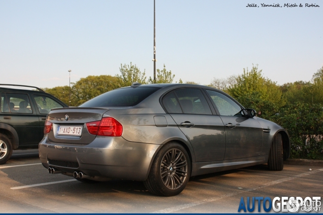 BMW M3 E90 Sedan 2009