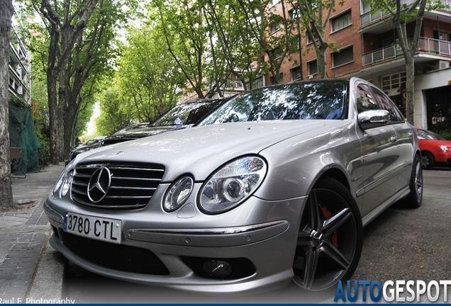 Mercedes-Benz E 55 AMG