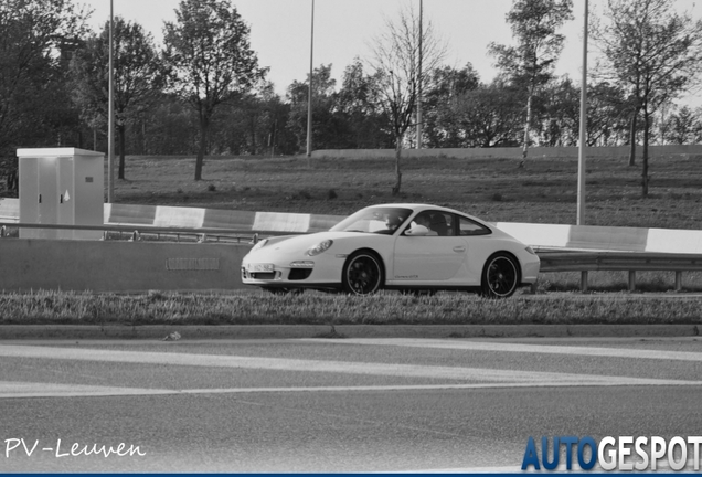 Porsche 997 Carrera GTS