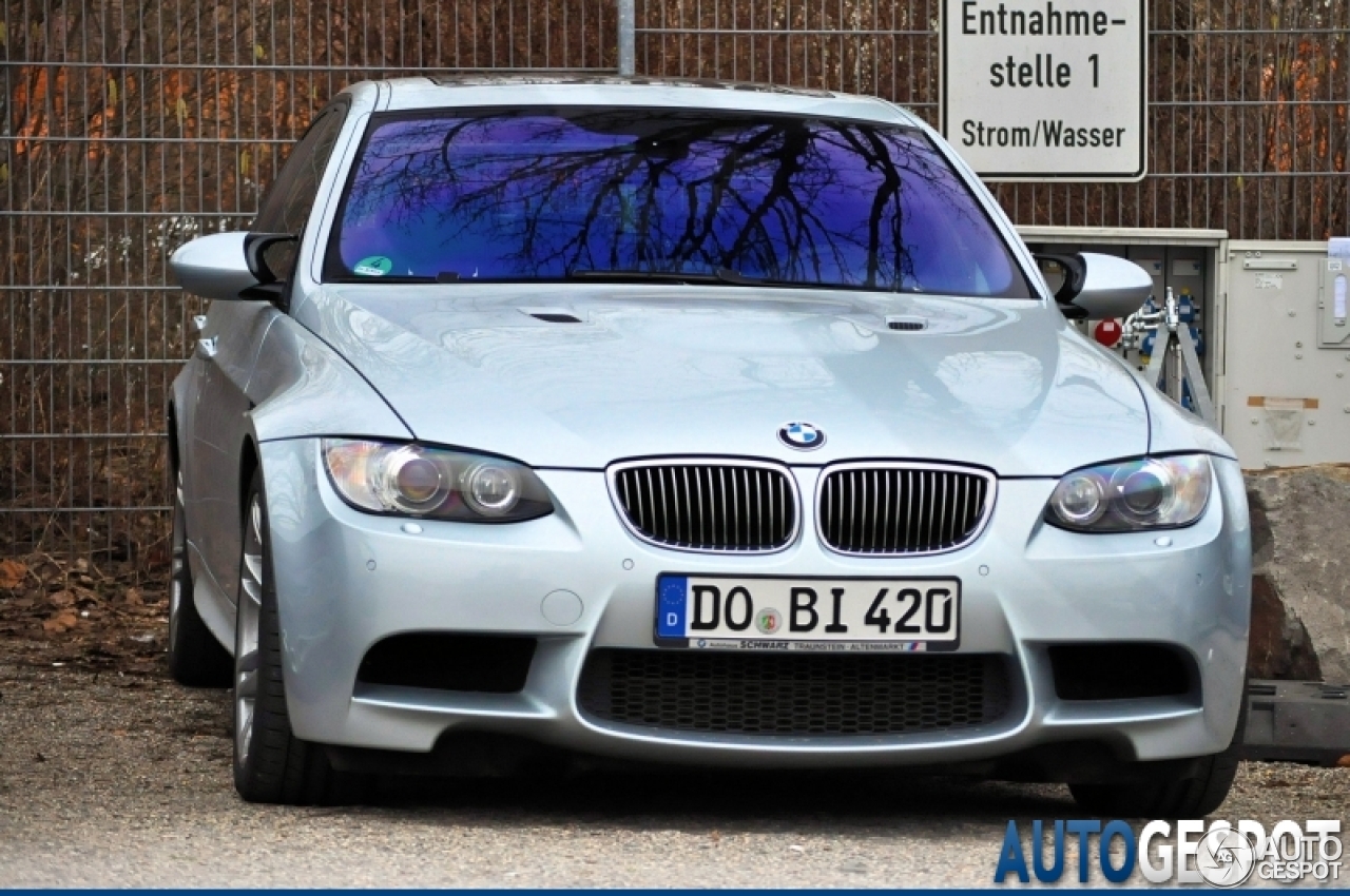 BMW M3 E90 Sedan 2009