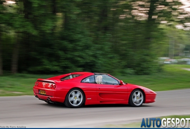 Ferrari F355 GTS