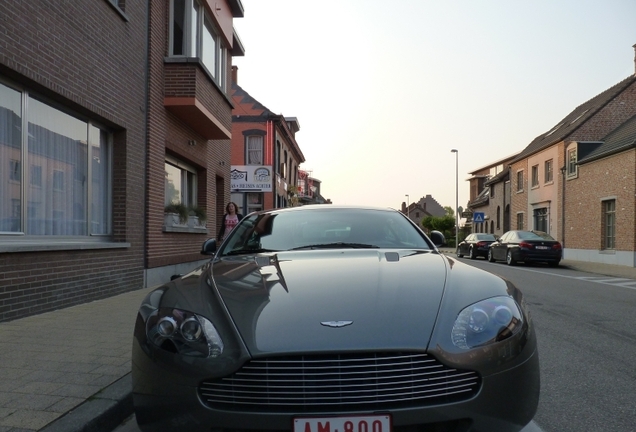 Aston Martin V8 Vantage