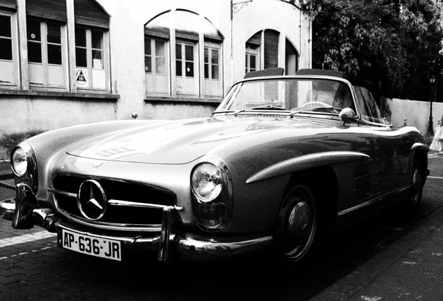 Mercedes-Benz 300SL Roadster