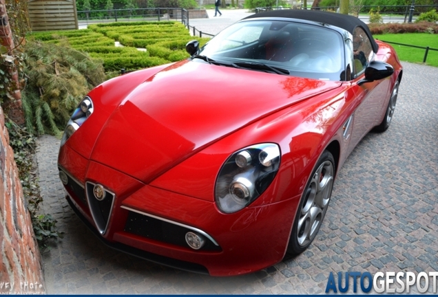 Alfa Romeo 8C Spider