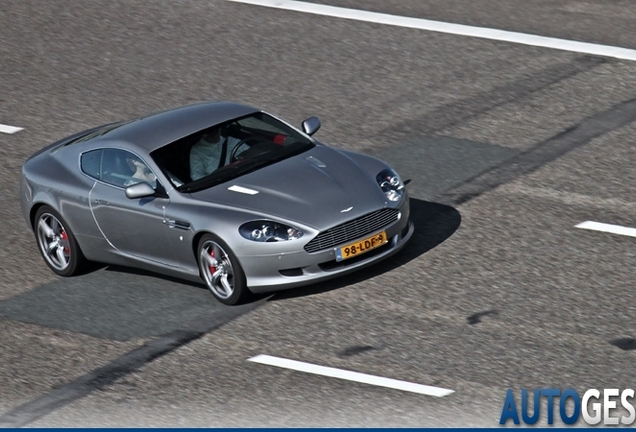 Aston Martin DB9 LM