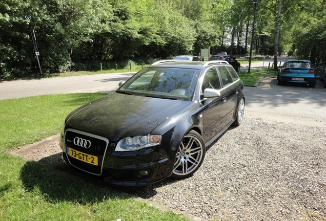 Audi RS4 Avant B7