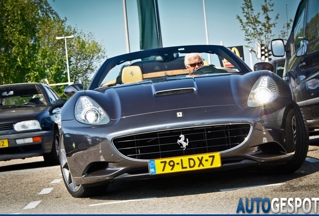 Ferrari California