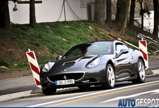 Ferrari California