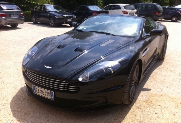 Aston Martin DBS Volante